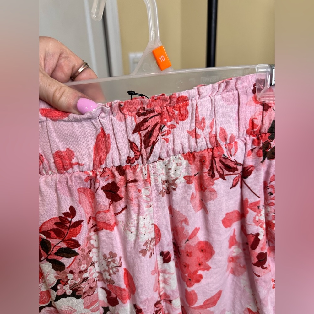 Marks & Spencer Pink Floral Cropped Wide-Leg Pants - Picture 9 of 12